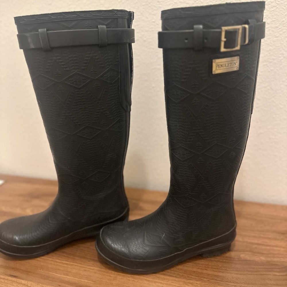 Pendleton Embossed tall Boots